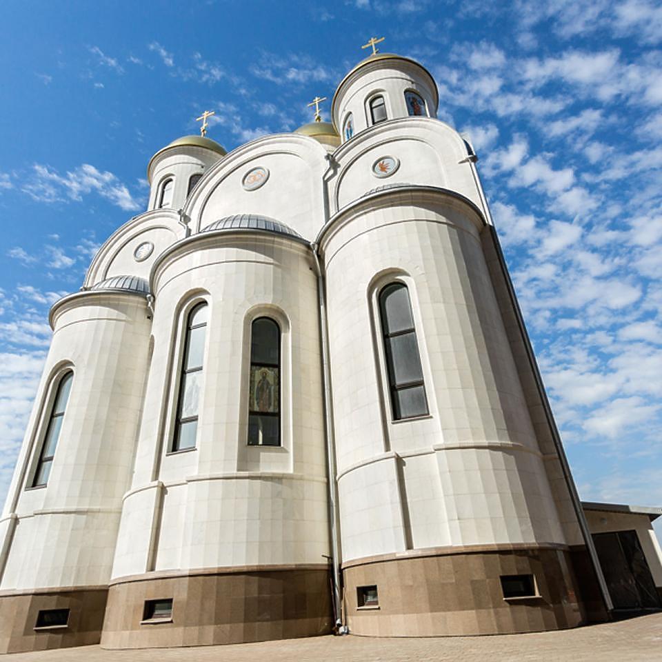 Фото - Храм Архангела Михаила в Путилково  | Восточная сторона храма